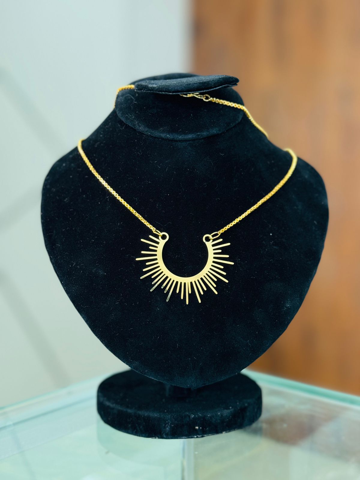 Sunshine pendant necklace – photo 3