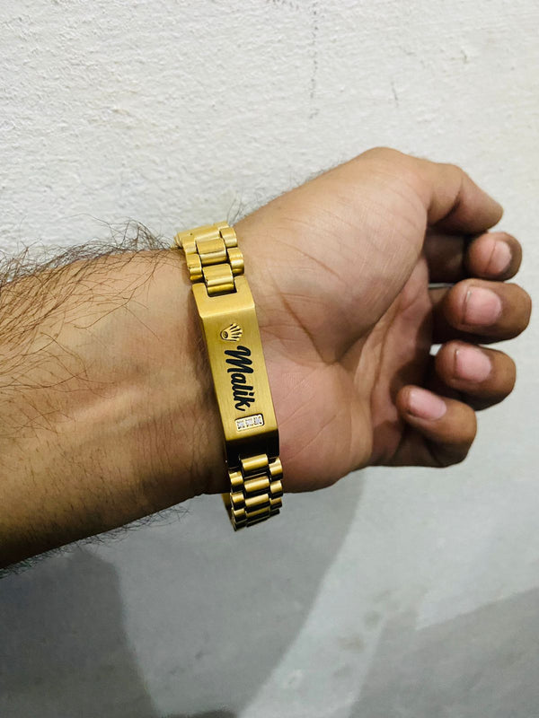 Engraved name bracelet with date