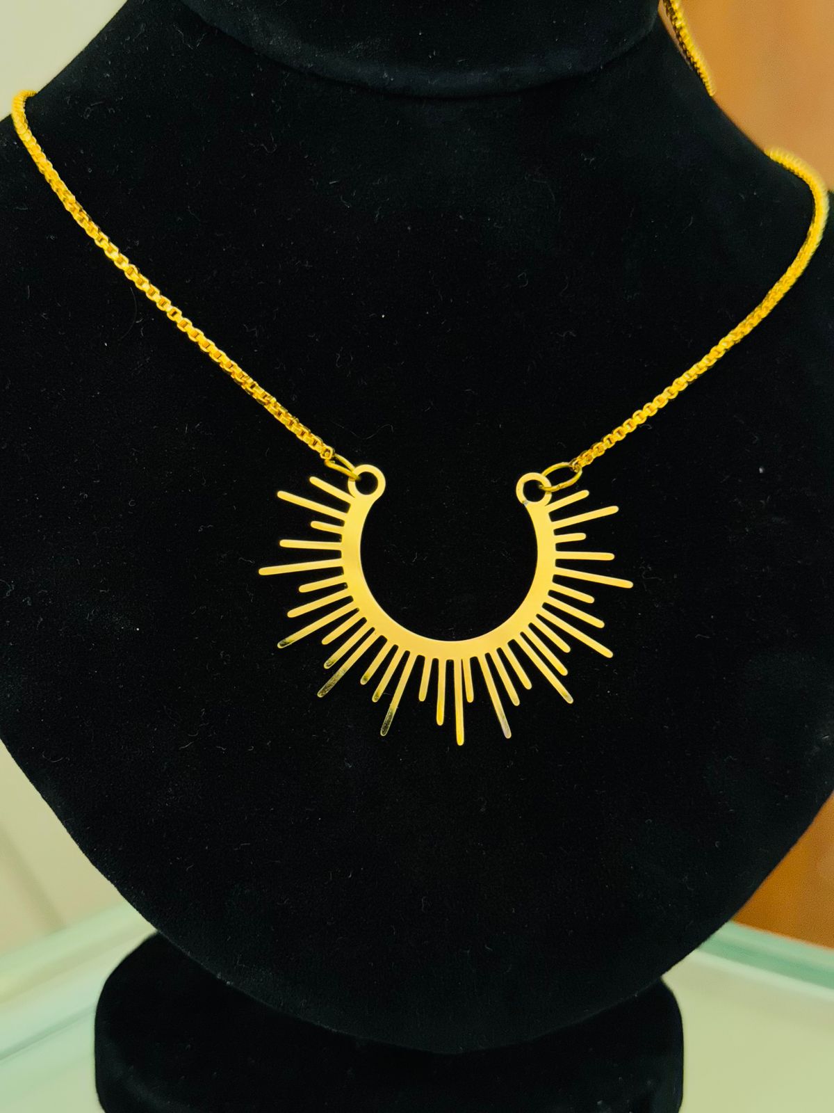 Sunshine pendant necklace – photo 5