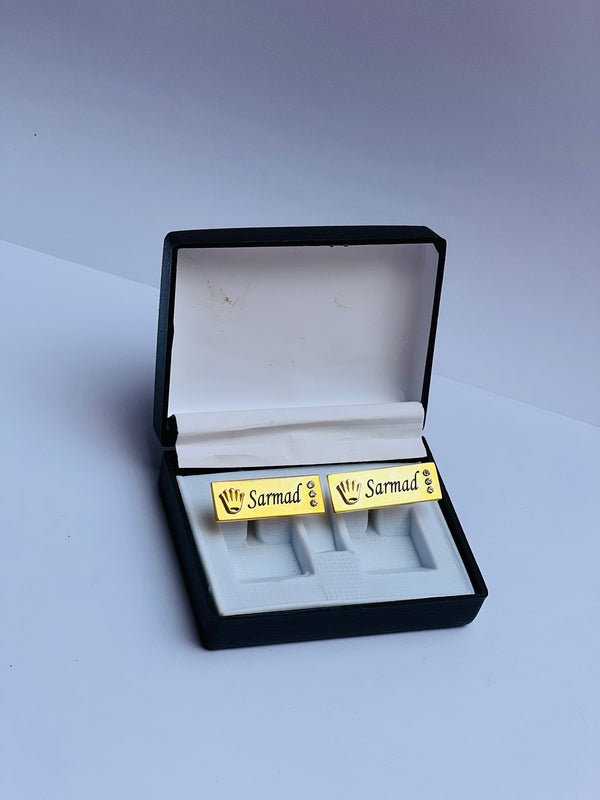 Customize crown engraved name cufflinks – photo 2