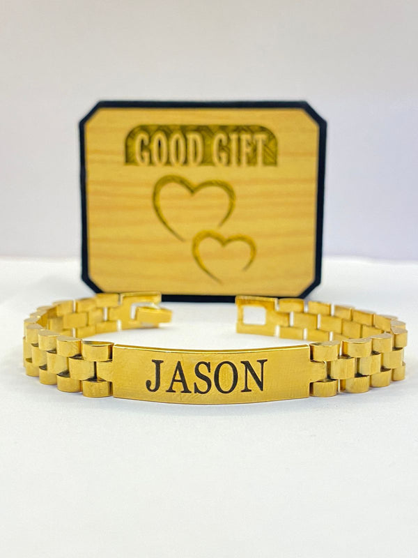Customize unisex chain-link bracelet by Creative Sparks